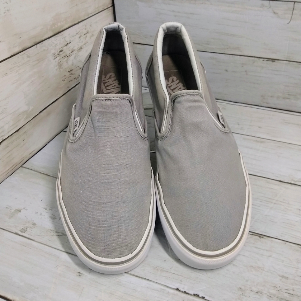 Vans Classic Grey White Off the Wall SlipOn Canvas Shoes 9.5Men/11Women